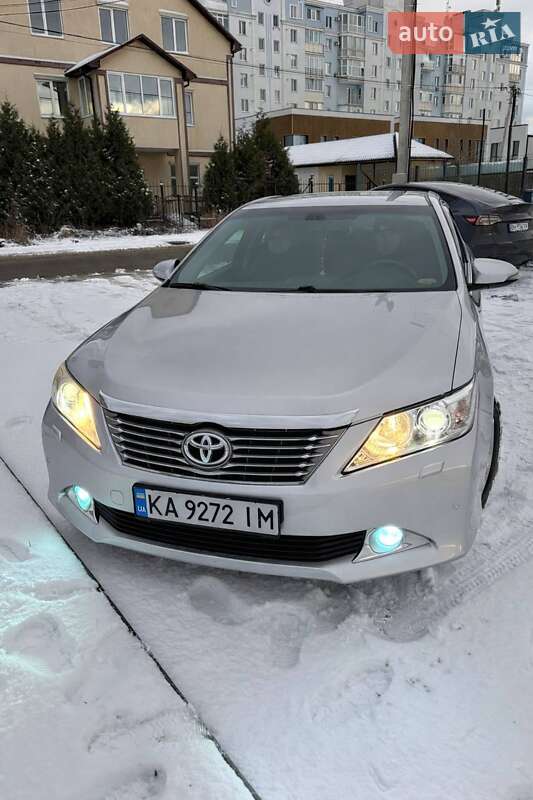 Toyota Camry 2012
