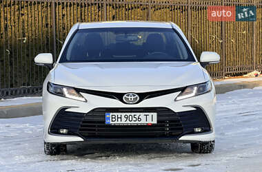 Седан Toyota Camry 2024 в Одесі