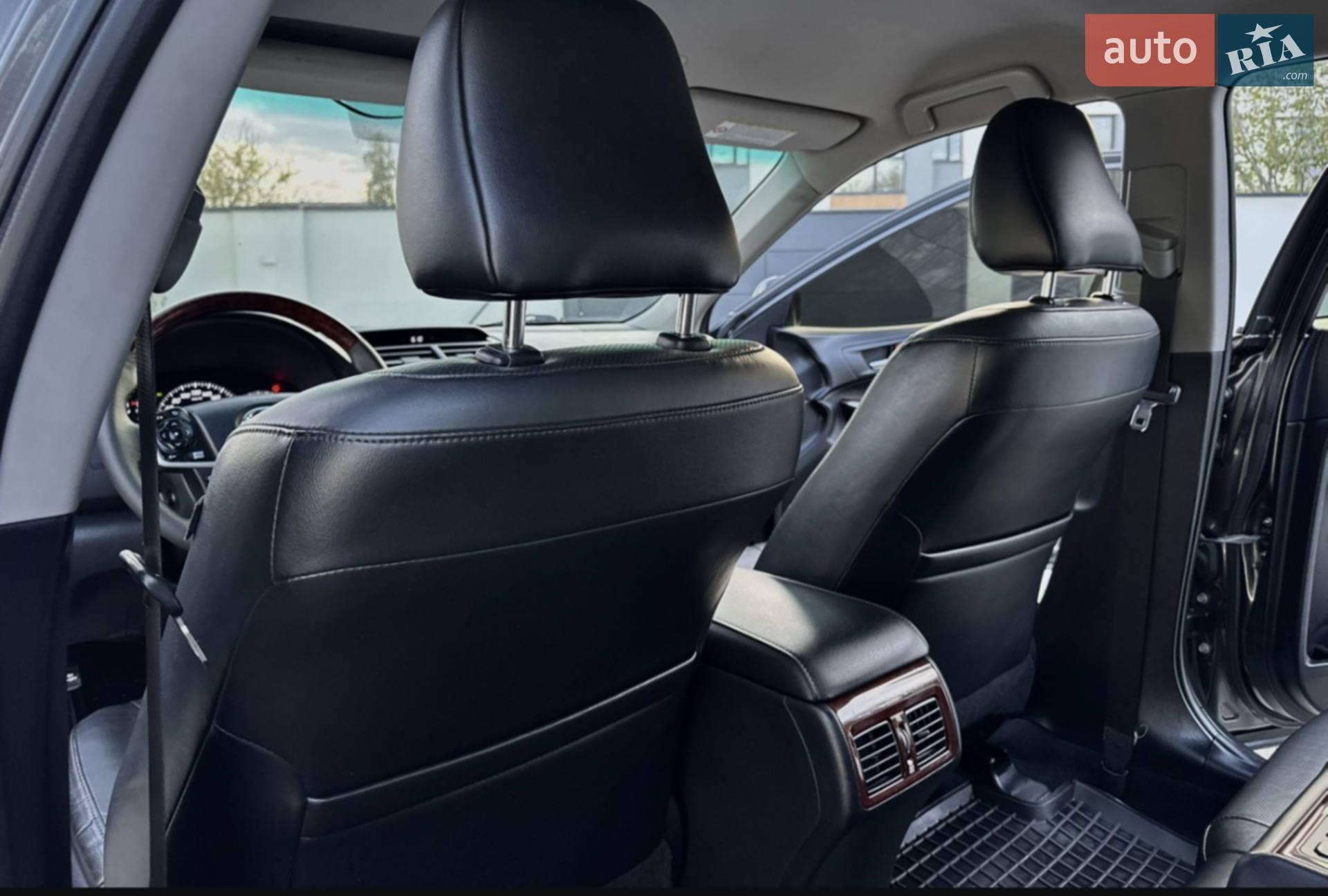 2012 Toyota Camry - мініатюра 27