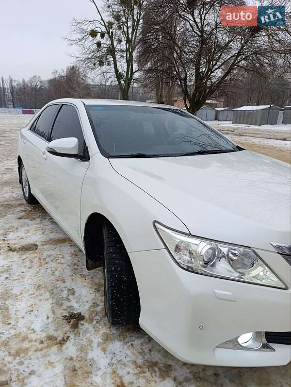 Toyota Camry 2011