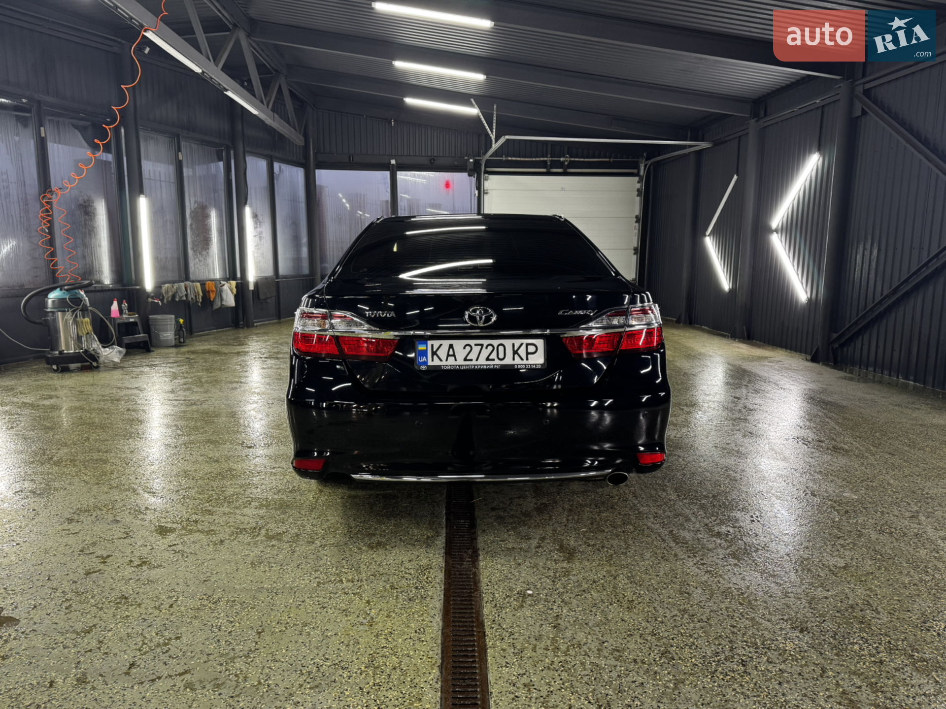 2017 Toyota Camry - мініатюра 4