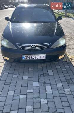 Седан Toyota Camry 2005 в Овидиополе