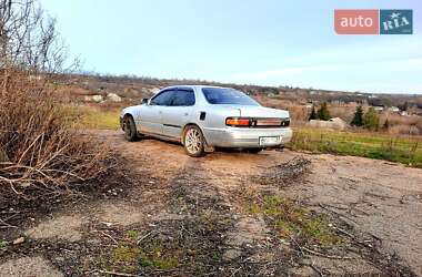 Седан Toyota Camry 1993 в Первомайську