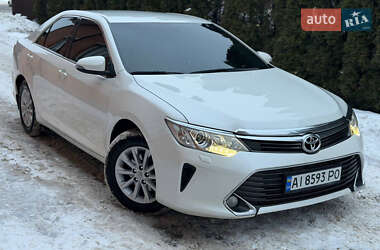 Седан Toyota Camry 2014 в Киеве