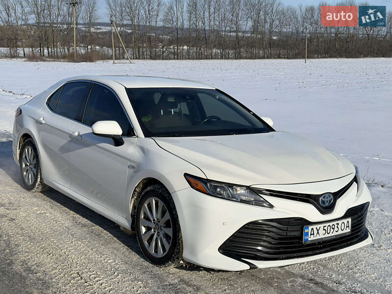 Toyota Camry 2017