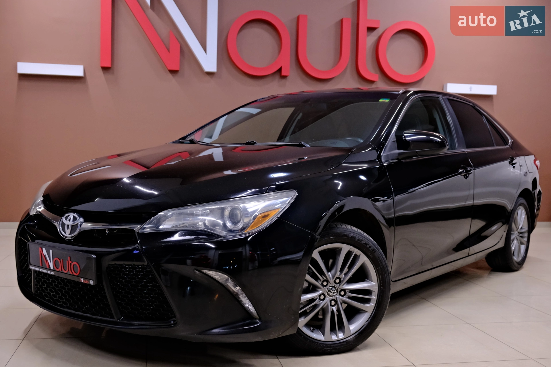 2016 Toyota Camry - мініатюра 10