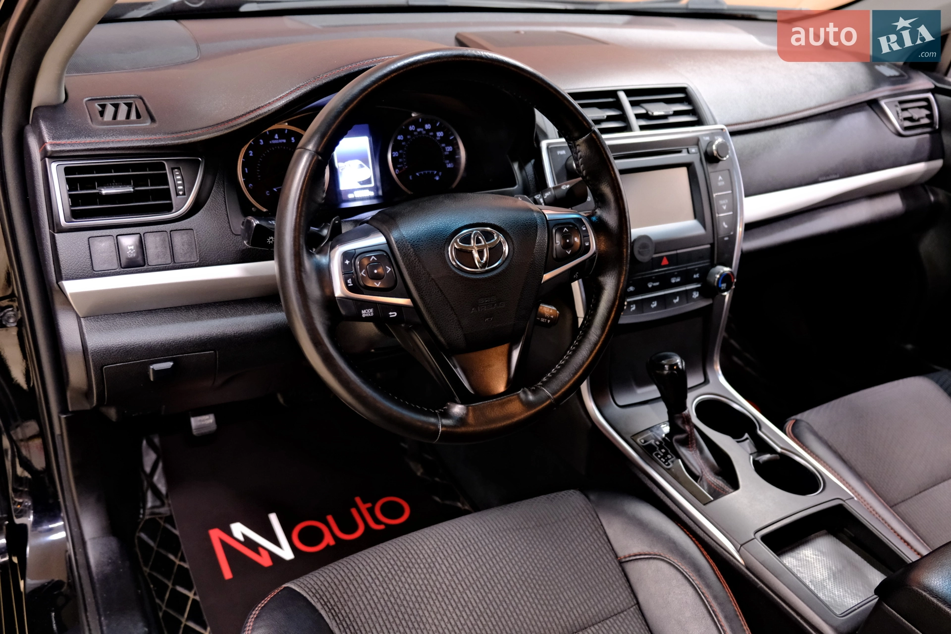 2016 Toyota Camry - мініатюра 27