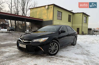Седан Toyota Camry 2015 в Ивано-Франковске