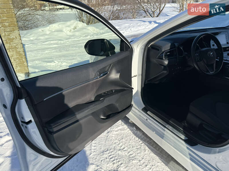 Седан Toyota Camry 2021 в Ровно фото 26 Седан Toyota Camry 2021 в Ровно