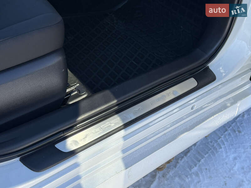 Седан Toyota Camry 2021 в Ровно фото 40 Седан Toyota Camry 2021 в Ровно