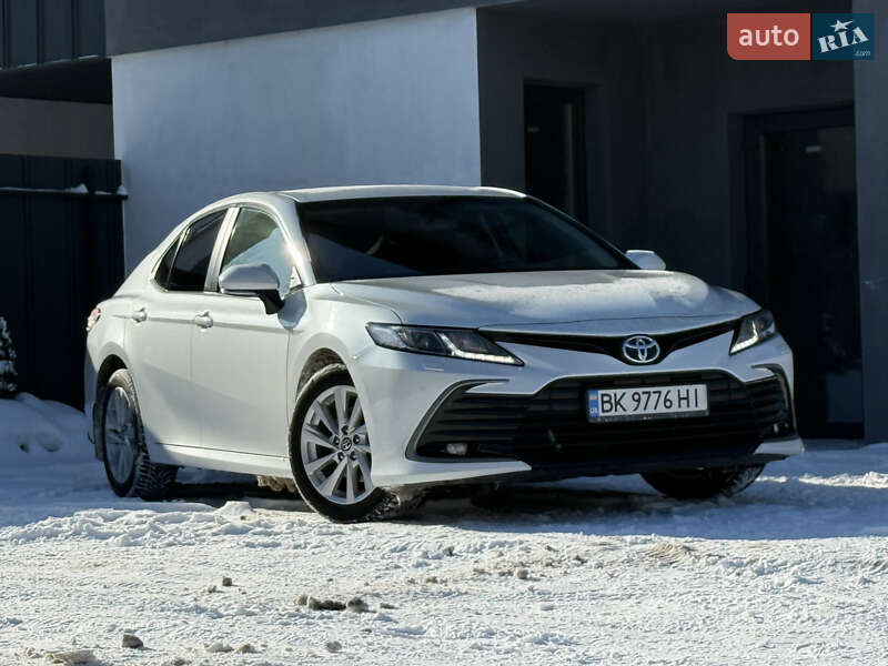 Седан Toyota Camry 2021 в Ровно фото 53 Седан Toyota Camry 2021 в Ровно