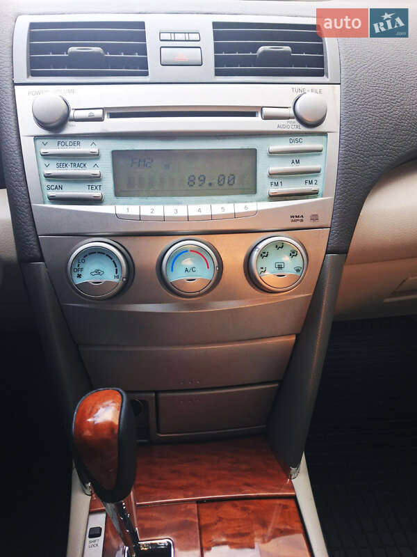 Седан Toyota Camry 2007 в Одессе