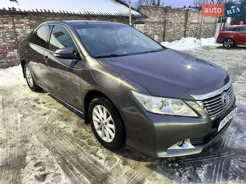 Toyota Camry 2013