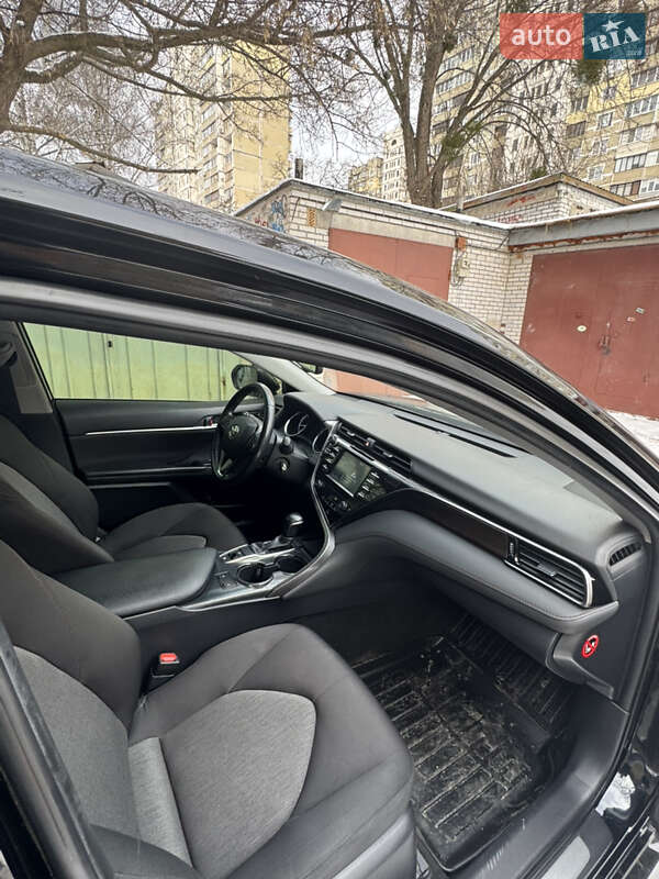 Седан Toyota Camry 2019 в Киеве фото 11 Седан Toyota Camry 2019 в Киеве