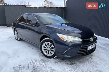 Седан Toyota Camry 2015 в Каменском