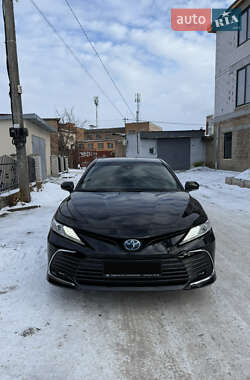 Седан Toyota Camry 2021 в Львове