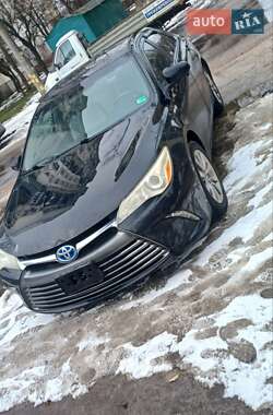 Седан Toyota Camry 2017 в Киеве