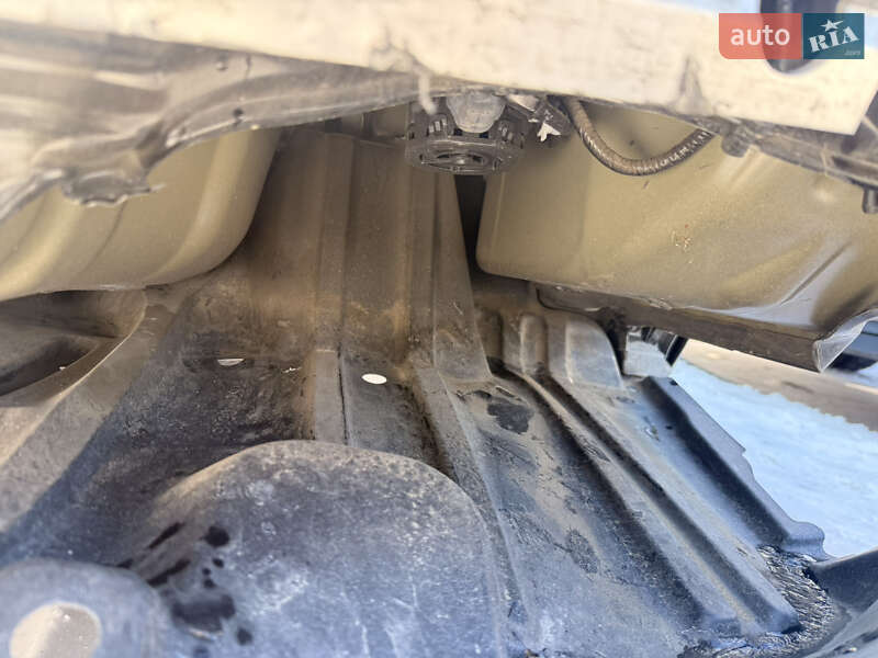 Седан Toyota Camry 2022 в Киеве