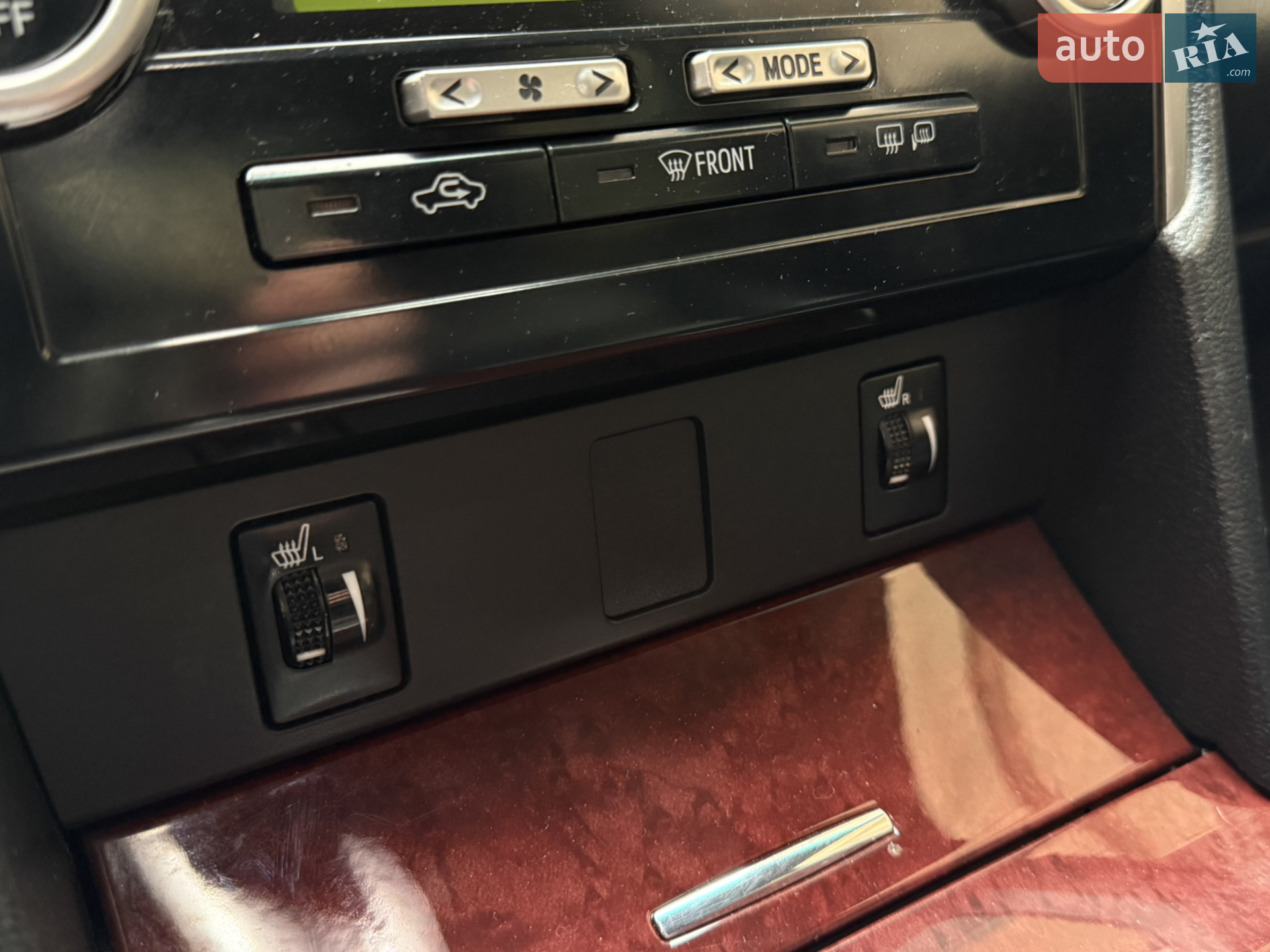 2012 Toyota Camry - мініатюра 28