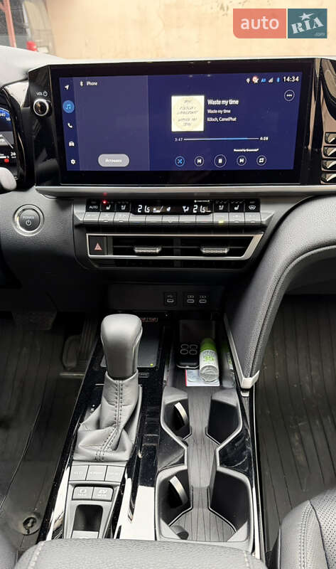 Седан Toyota Camry 2025 в Одессе