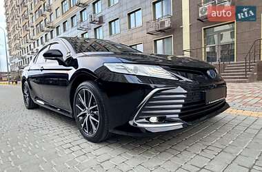 Седан Toyota Camry 2021 в Одессе
