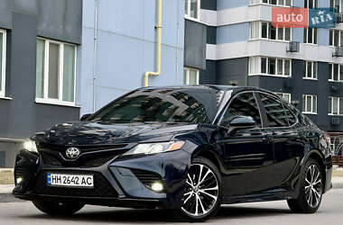 Седан Toyota Camry 2017 в Одесі