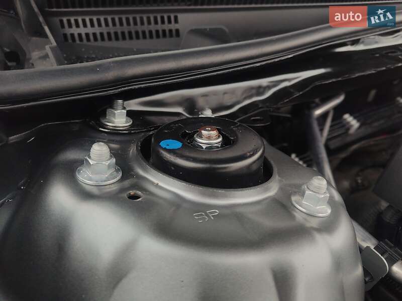 Седан Toyota Camry 2024 в Виннице фото 13 Седан Toyota Camry 2024 в Виннице