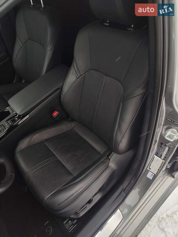 Седан Toyota Camry 2024 в Виннице фото 26 Седан Toyota Camry 2024 в Виннице