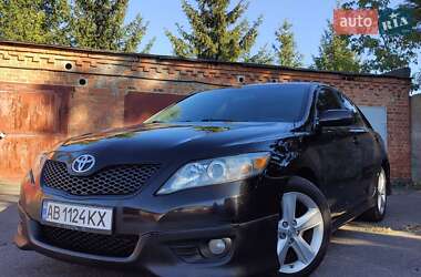 Седан Toyota Camry 2010 в Вінниці