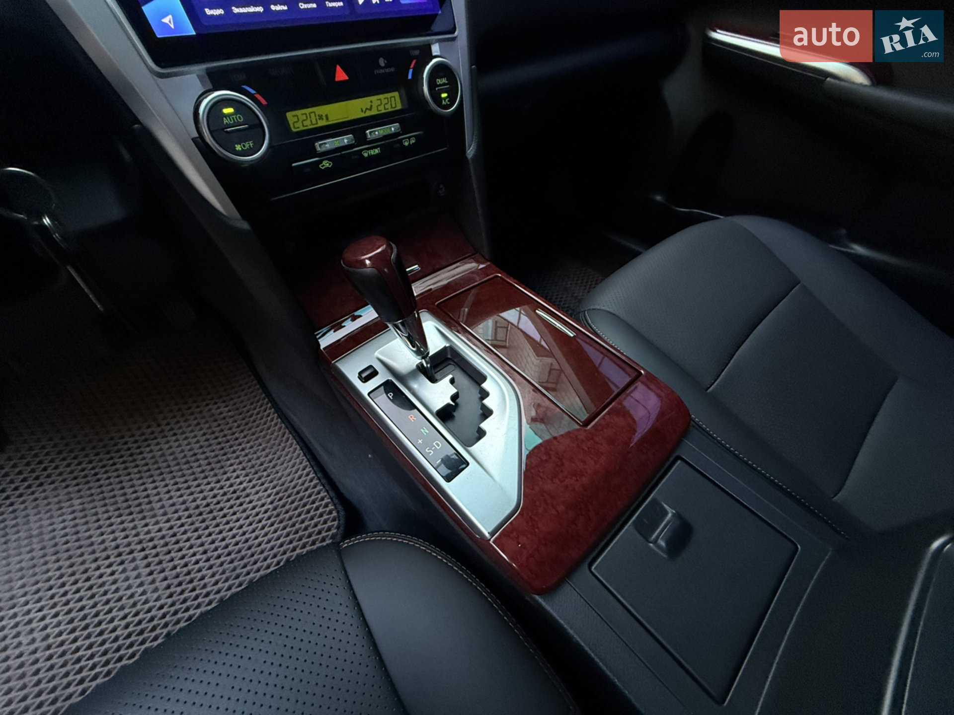 2013 Toyota Camry - мініатюра 73