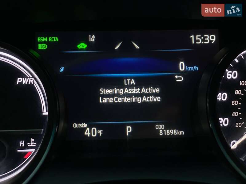 Седан Toyota Camry 2020 в Киеве