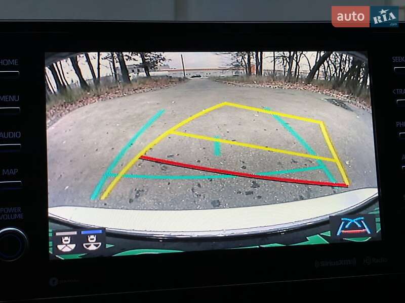 Седан Toyota Camry 2020 в Киеве