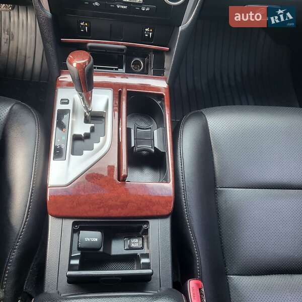 Седан Toyota Camry 2011 в Смеле