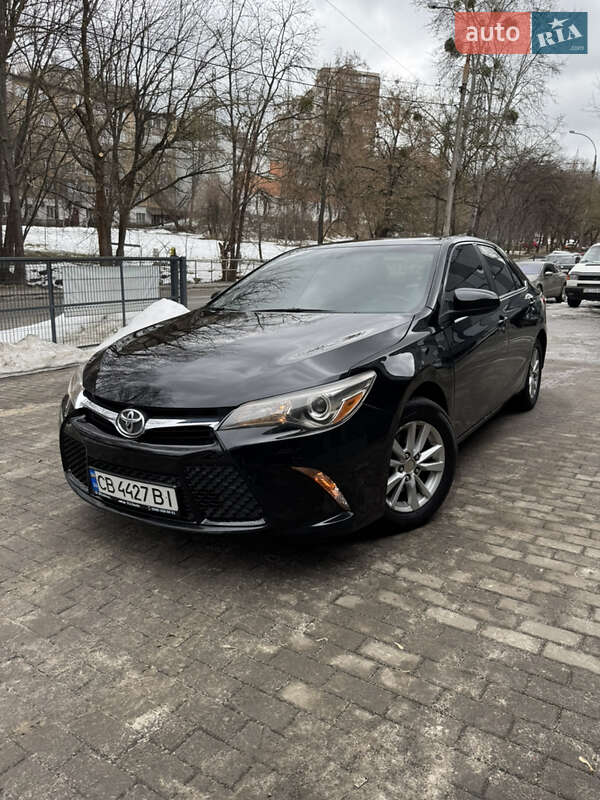 Toyota Camry 2015