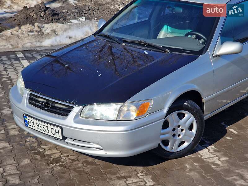 Toyota Camry 2001