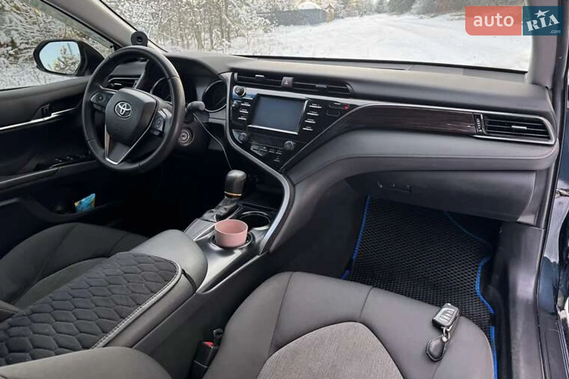 2018 Toyota Camry - мініатюра 4