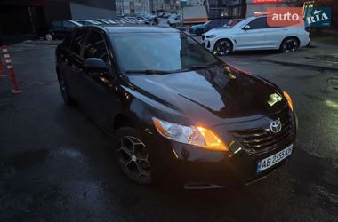 Седан Toyota Camry 2007 в Львові