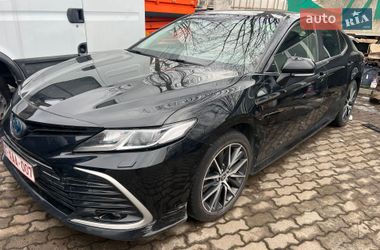 Седан Toyota Camry 2022 в Львове