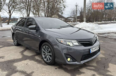 Седан Toyota Camry 2014 в Гадяче
