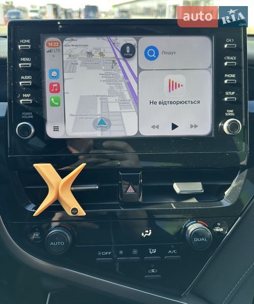 Седан Toyota Camry 2023 в Киеве