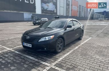 Седан Toyota Camry 2006 в Киеве