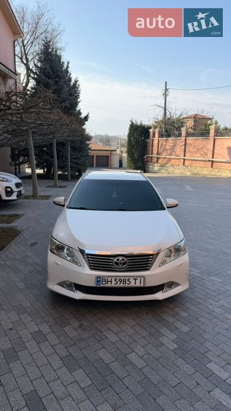 Toyota Camry 2012