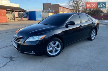 Седан Toyota Camry 2007 в Корсуне-Шевченковском