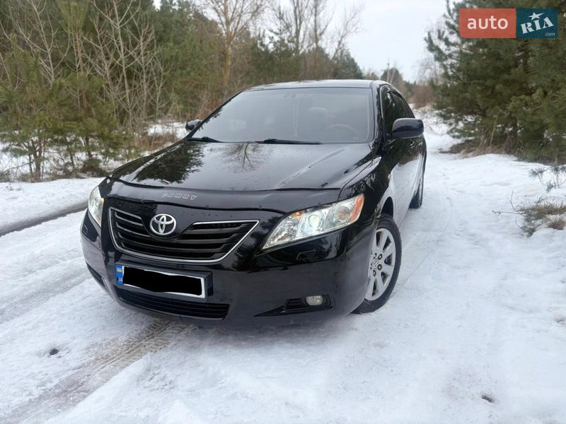 Седан Toyota Camry 2007 в Киеве