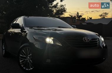 Седан Toyota Camry 2007 в Николаеве