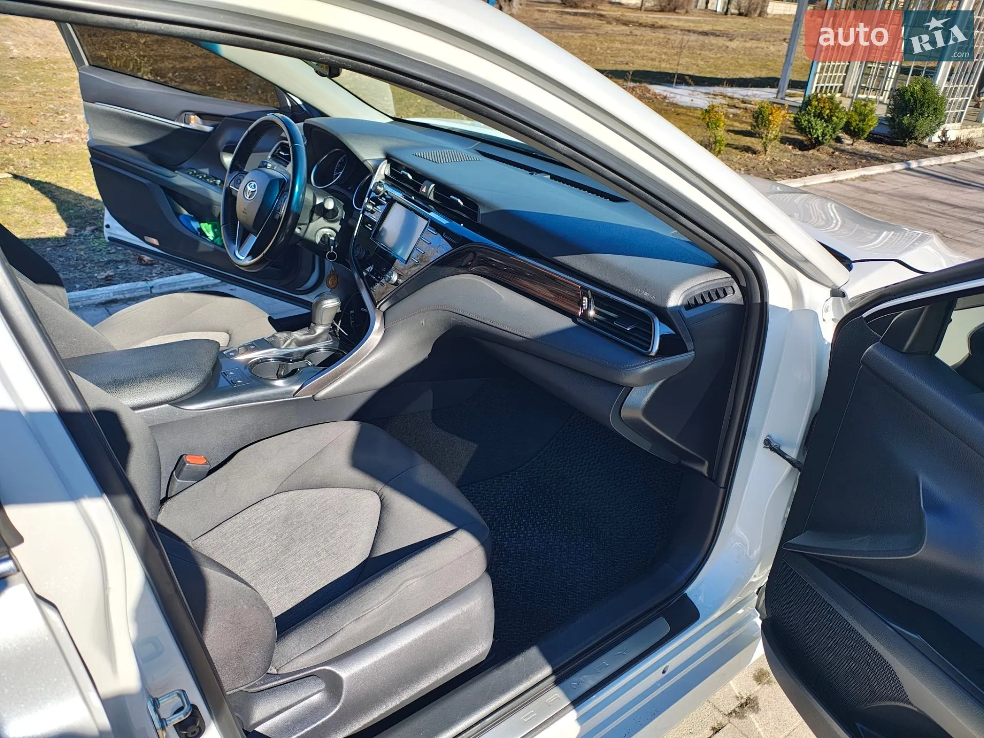 2020 Toyota Camry - мініатюра 15