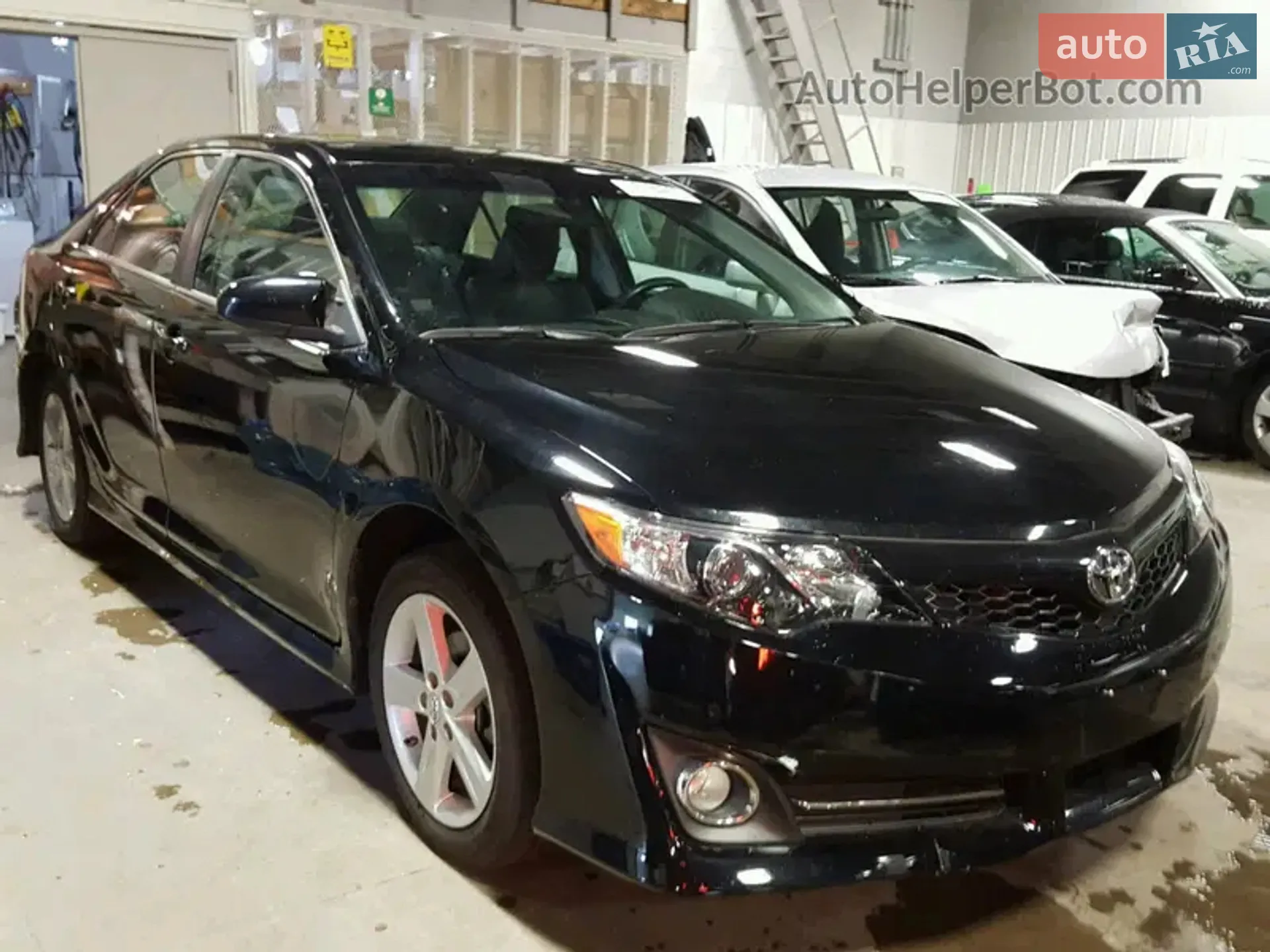 2014 Toyota Camry - мініатюра 38