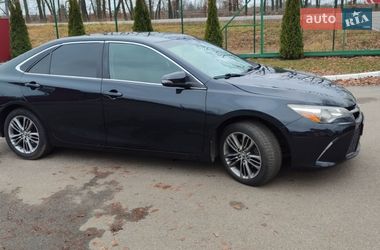 Седан Toyota Camry 2015 в Києві