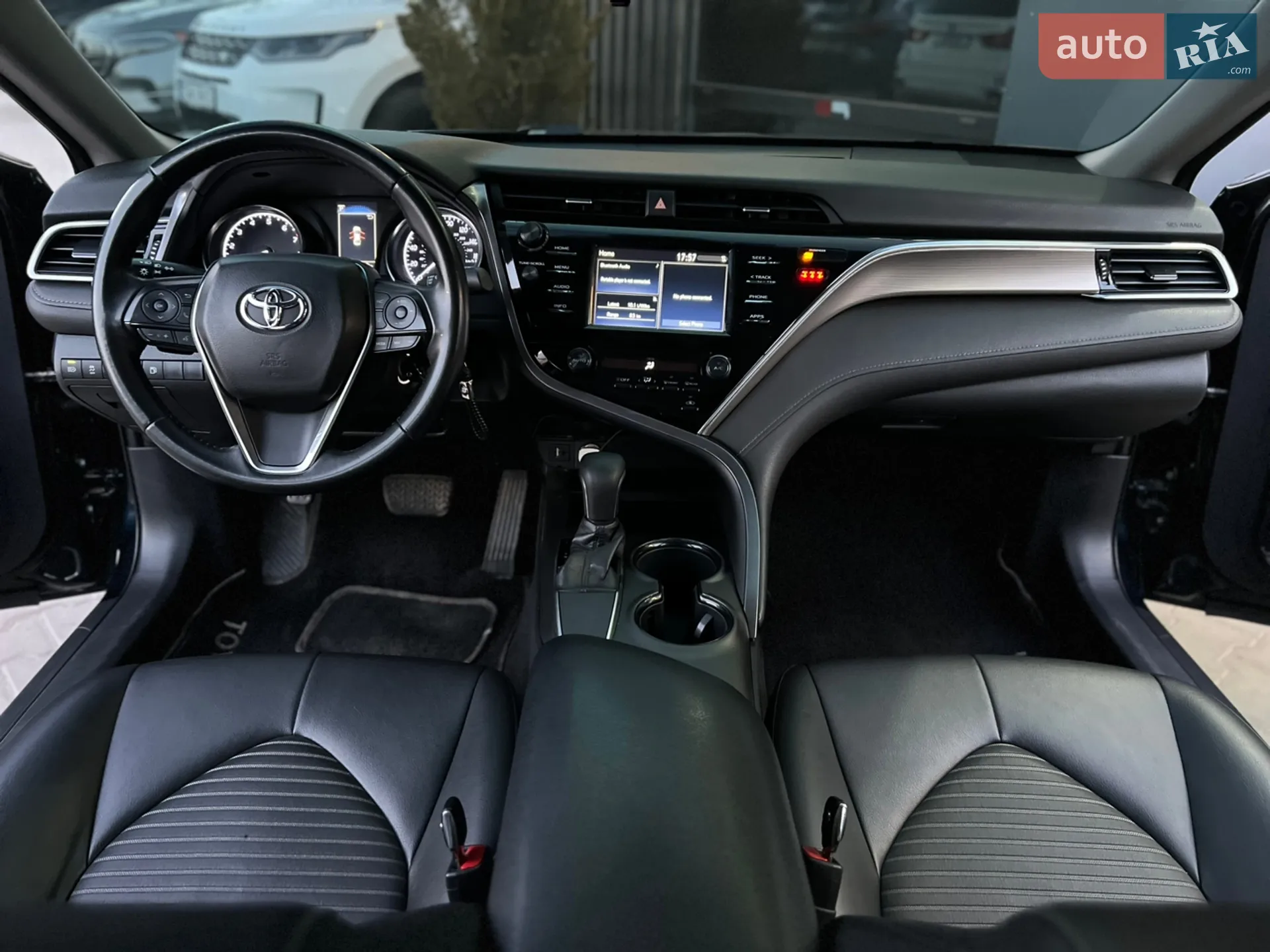 2017 Toyota Camry - мініатюра 9