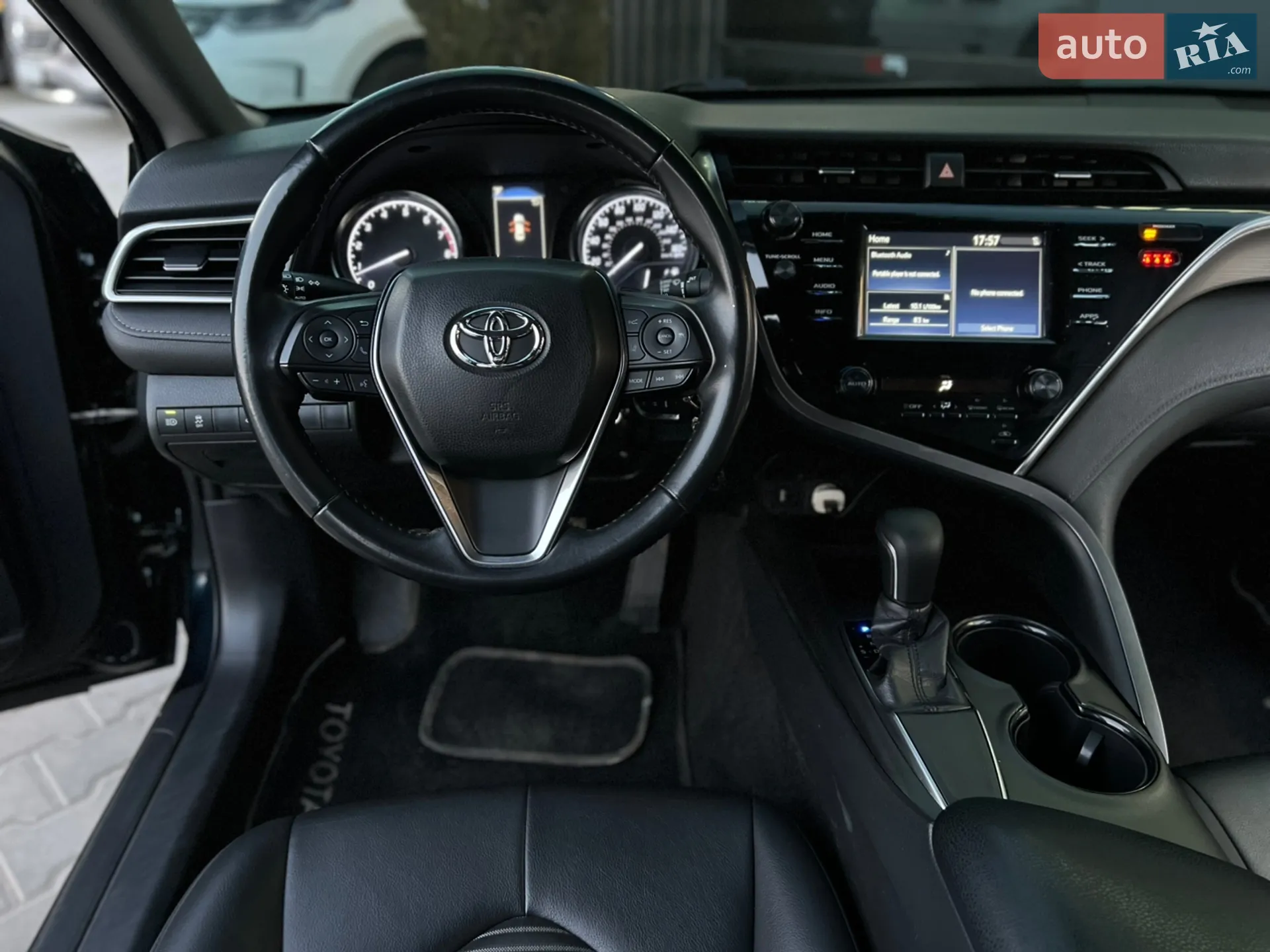 2017 Toyota Camry - мініатюра 10